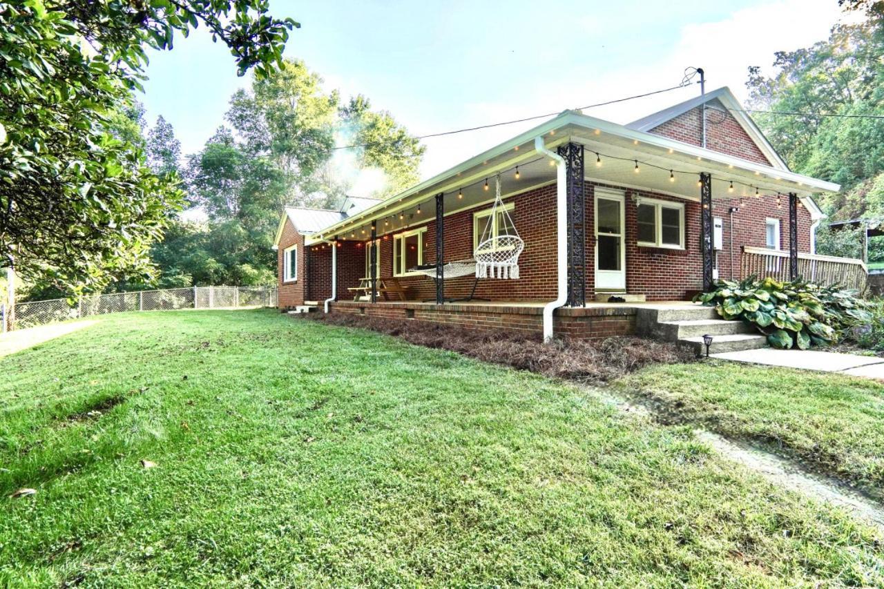 Trail-Ready Retreat Near Waterfalls W/ Hot Tub Brevard Exterior foto